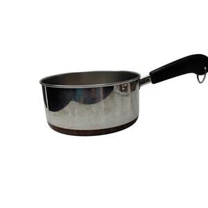 Revere Ware 1801 2 Qt Pot Copper Bottom Made in USA without lid kitchen cookware